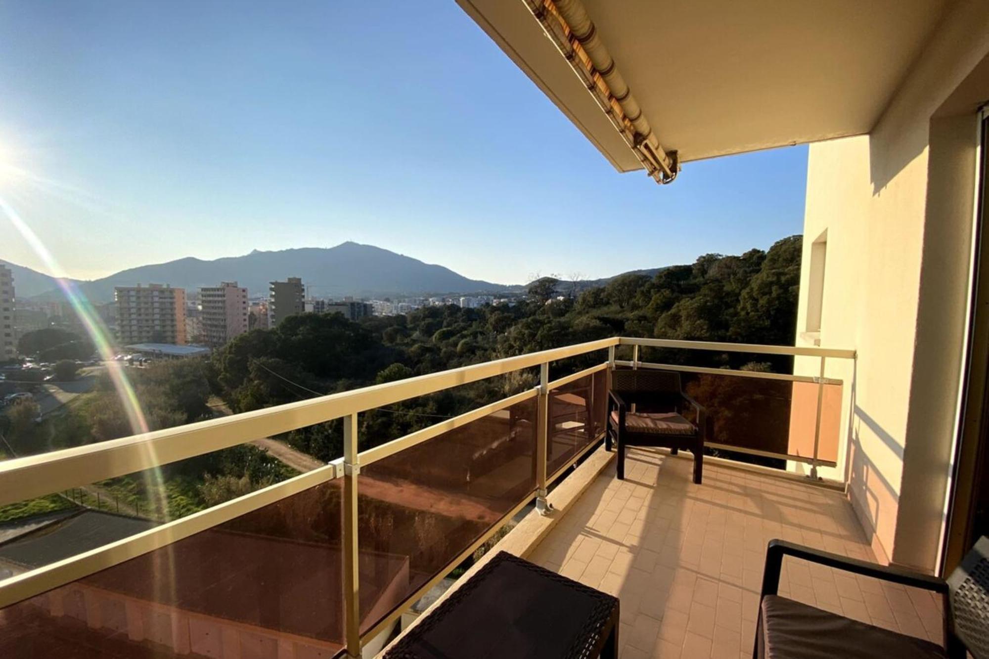 Casamea - Spacieux, Terrasse, Clim, Parking Ajaccio  Exteriör bild